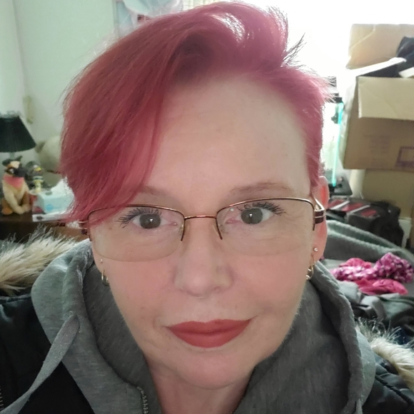 Meet your Posher, Tracey - Picture 3 of 4